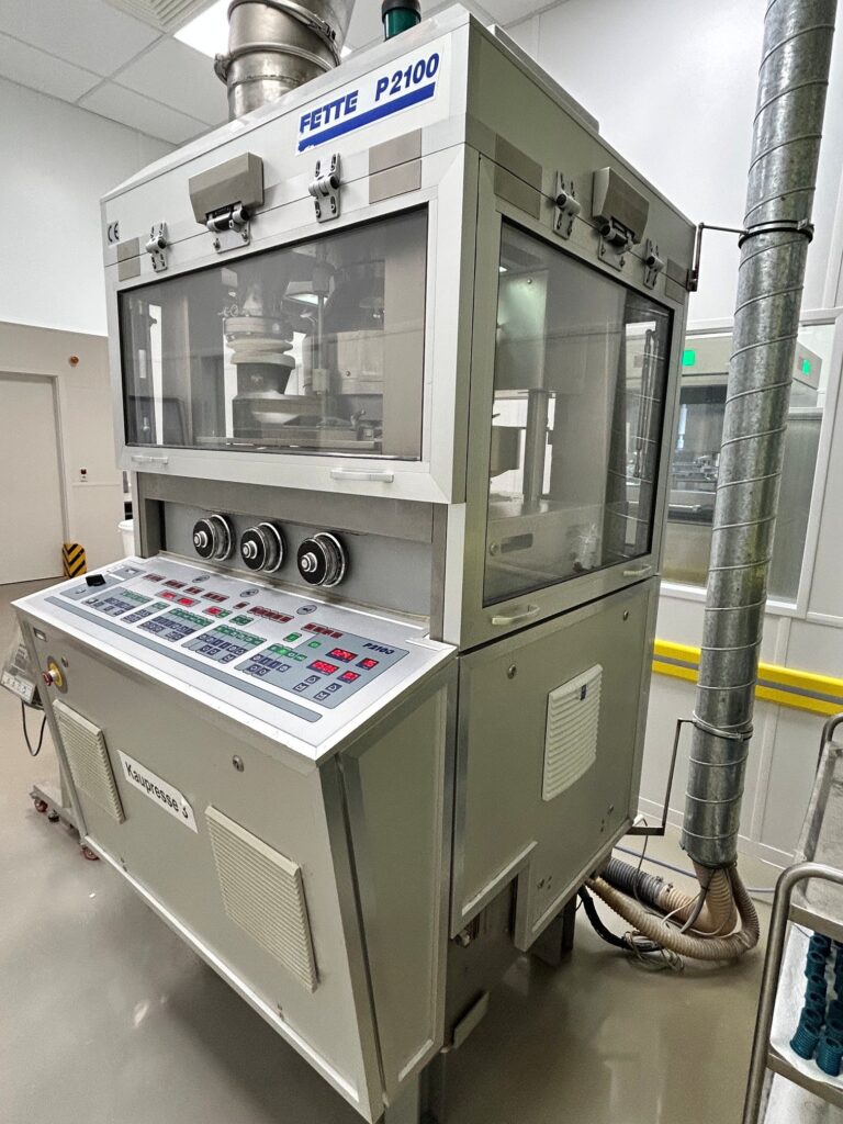 Tablettenpresse Fette P2100 Gebrauchtmaschine Jandl Pharmatech